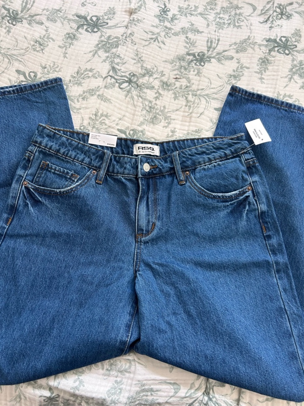 LIKE POST FOR OFFERS BY ME